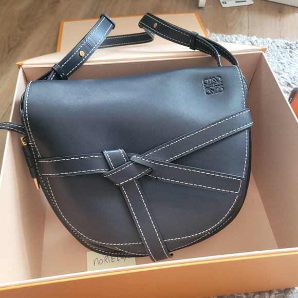 Loewe Gate Crossbody Bag Large - Picture 8 of 17